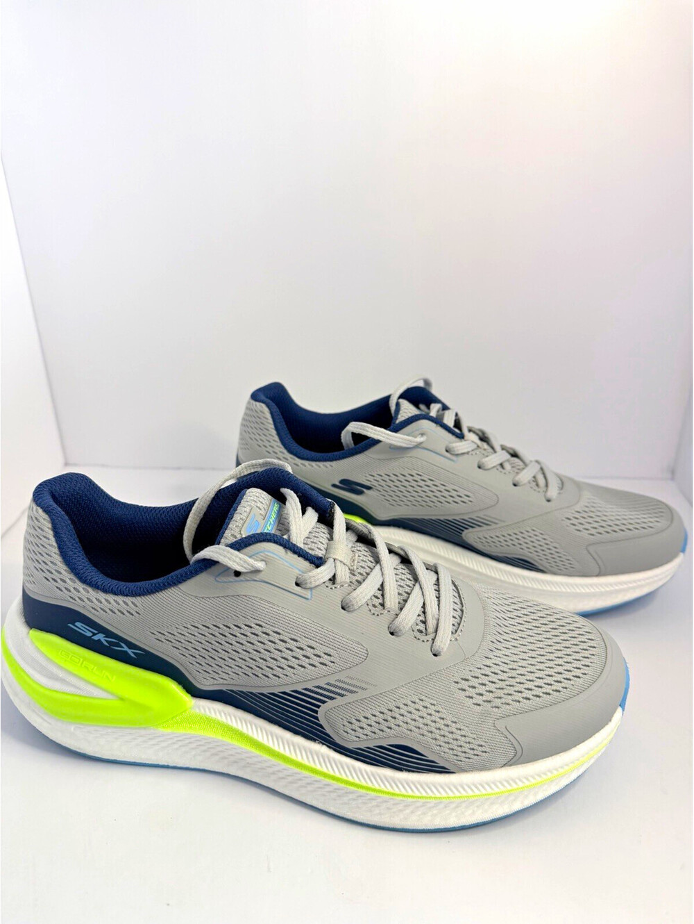 SKECHERS SKX Women's size 9.5 Lace Up Low Top ONLY WORN ONCE [COPY]